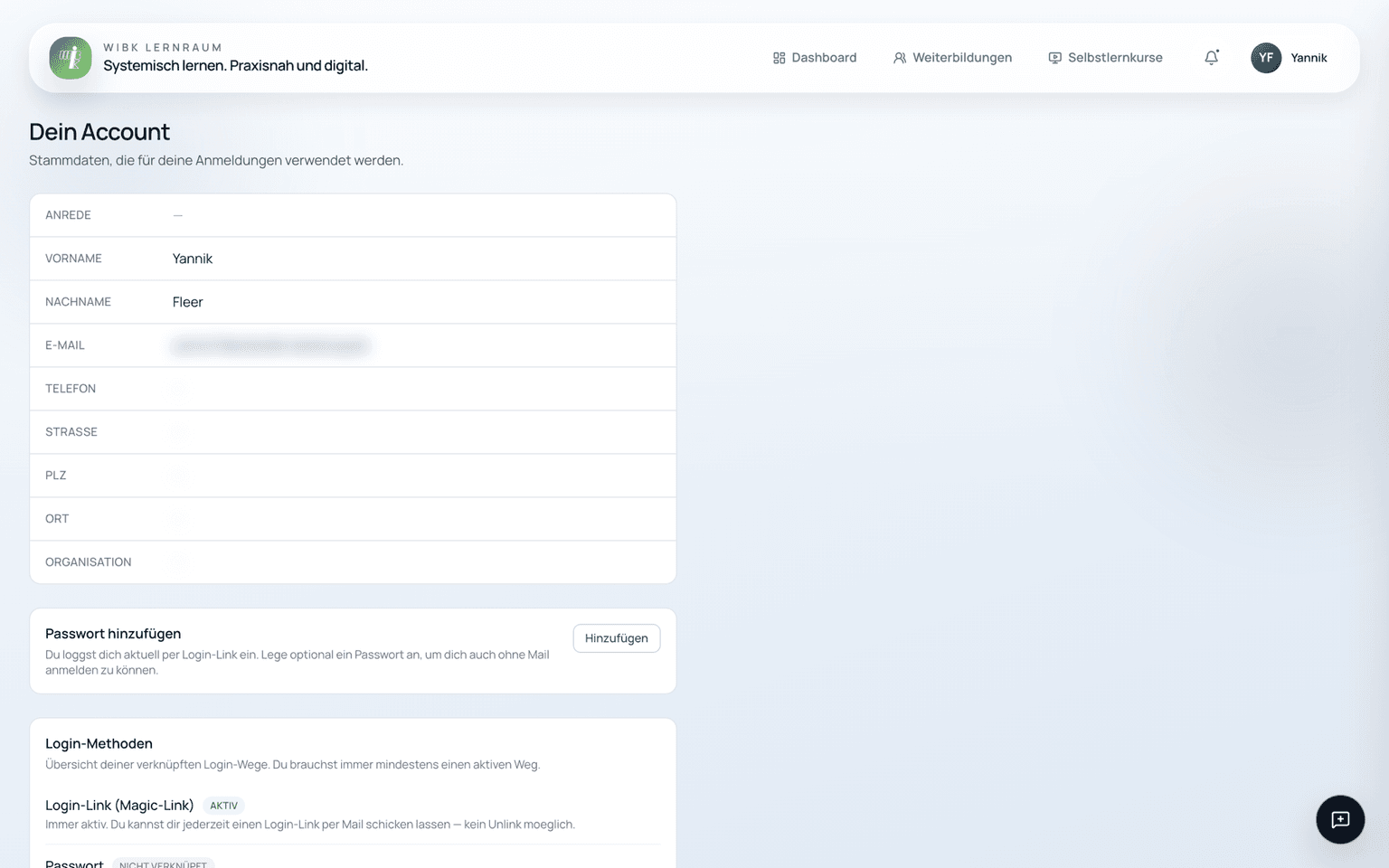 Profilseite im Lernraum mit Stammdaten und den Anmeldewegen Login-Link, Passwort, Google und Microsoft